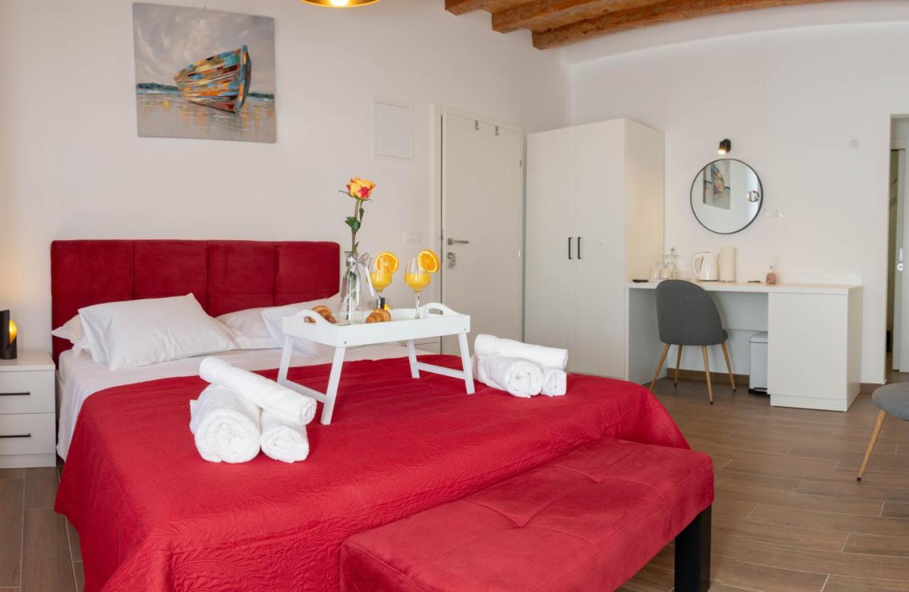 Luxury Rooms Rustic Chic Split Exterior foto